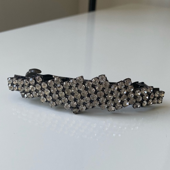 Hair clip - Picture 4 of 4